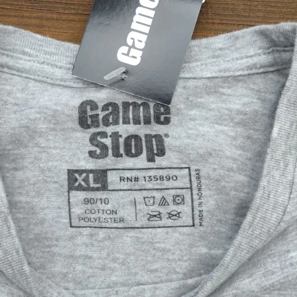 Game Stop Light Gray Short Sleeve Logo Tee Size XL New